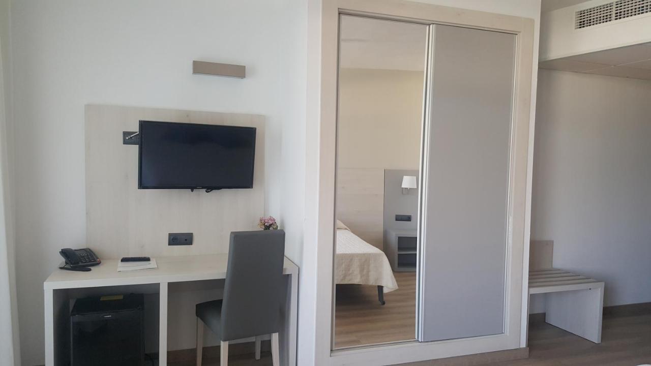Advise Hotels Reina Vera Zewnętrze zdjęcie