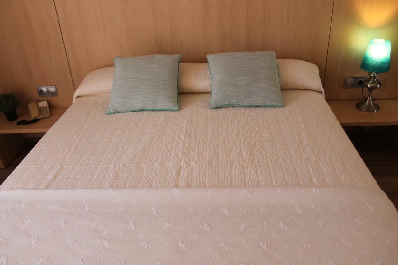 Advise Hotels Reina Vera Zewnętrze zdjęcie